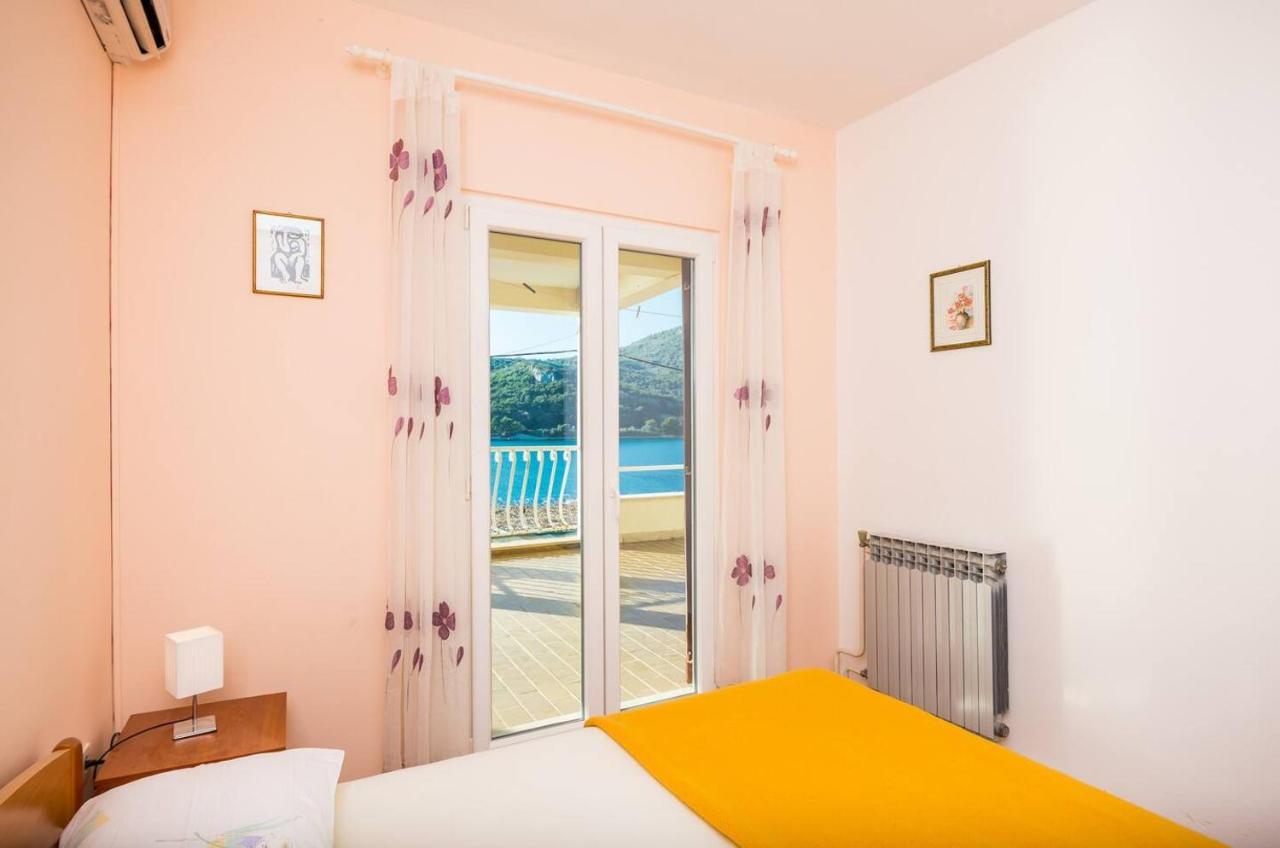 Violic Apartments Zaton  Bagian luar foto